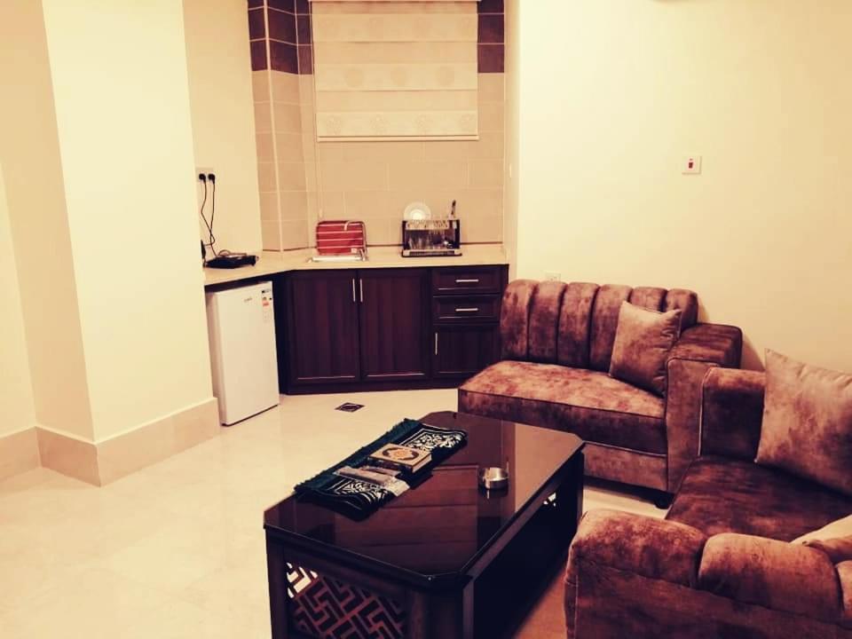 Al Riyati Hotel Apartments Aqaba Exterior foto